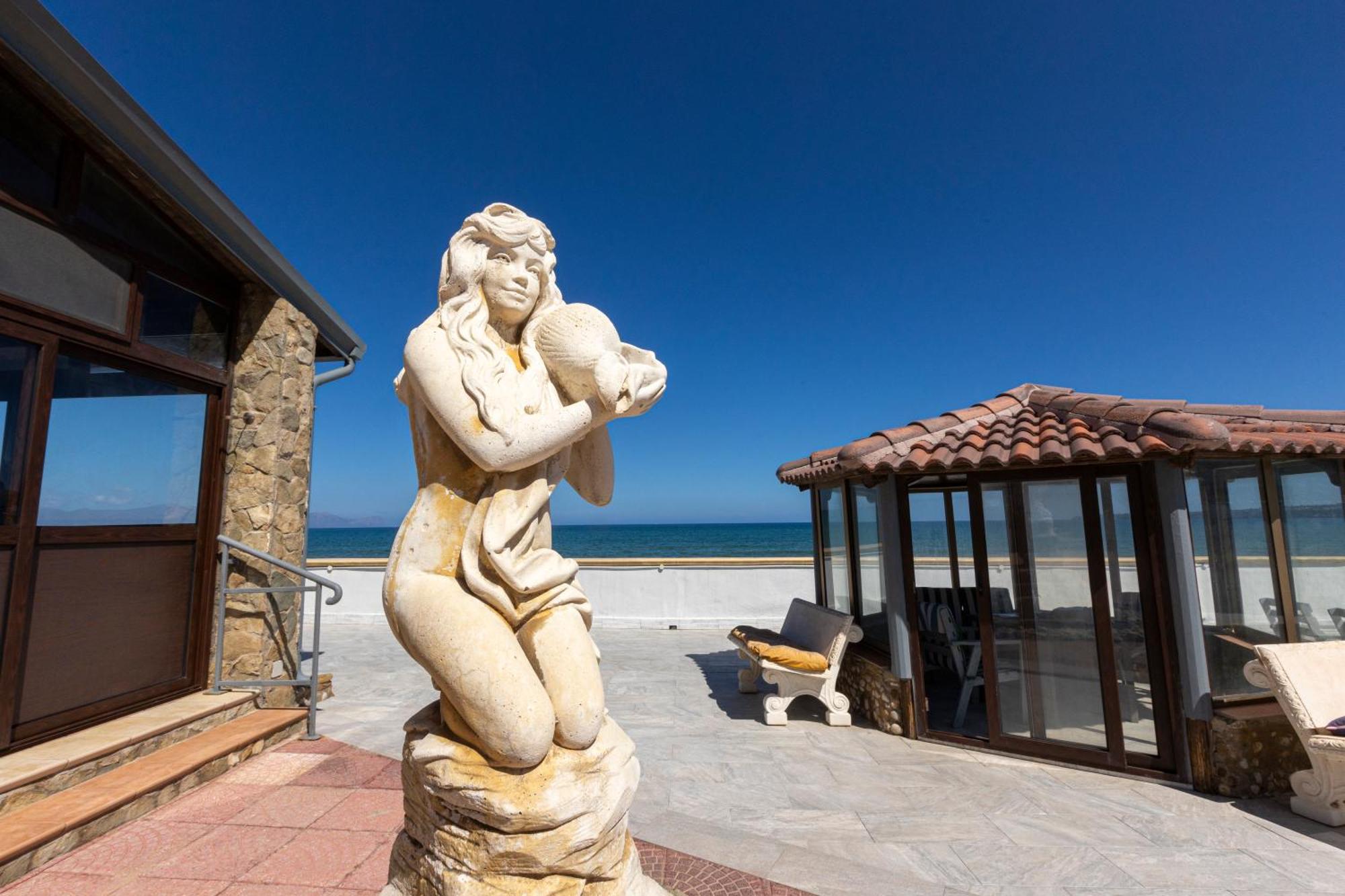 Casa Vacanza Barbera - In Riva Al Mare Villa Trappeto  Eksteriør billede