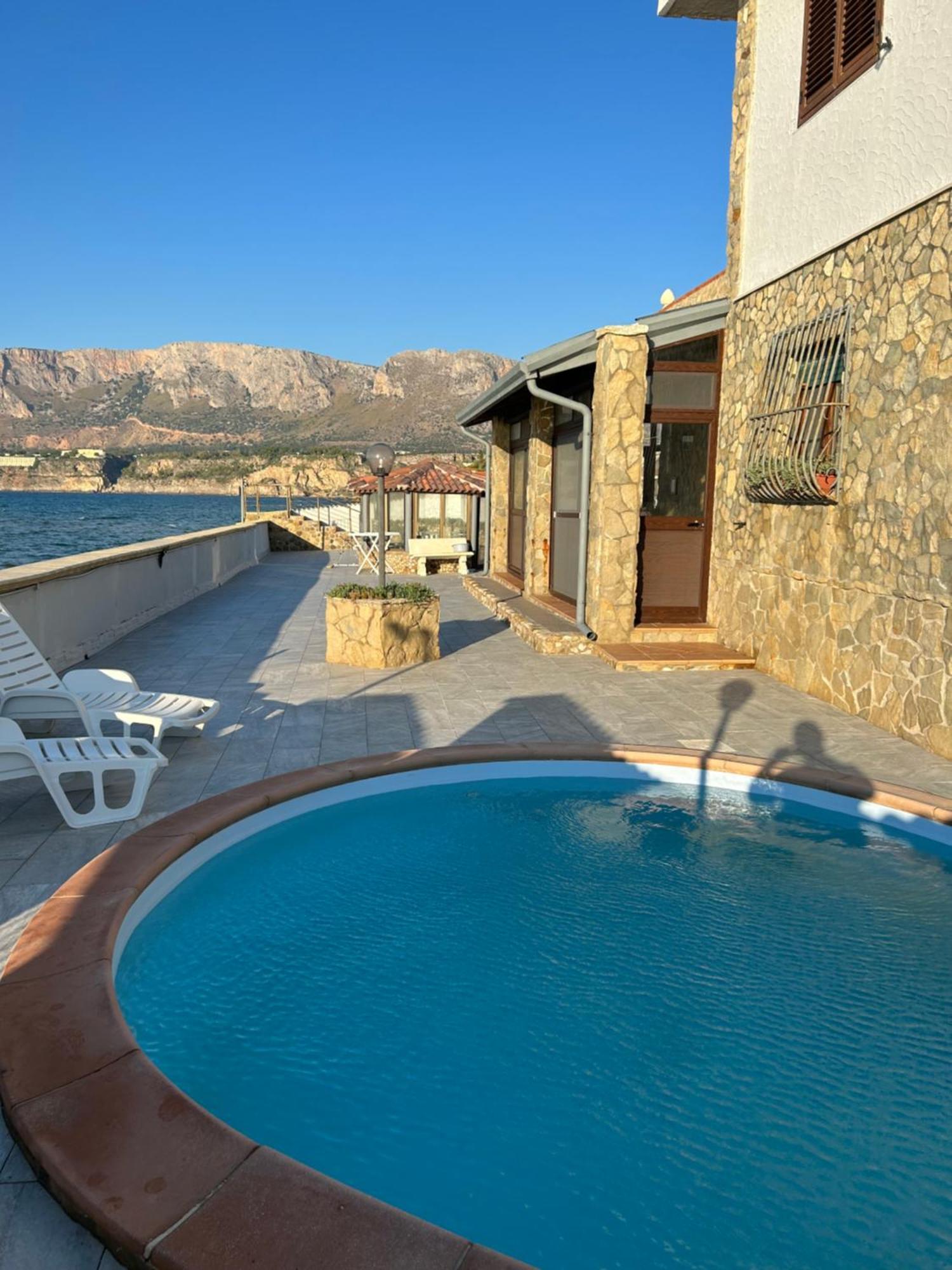 Casa Vacanza Barbera - In Riva Al Mare Villa Trappeto  Eksteriør billede